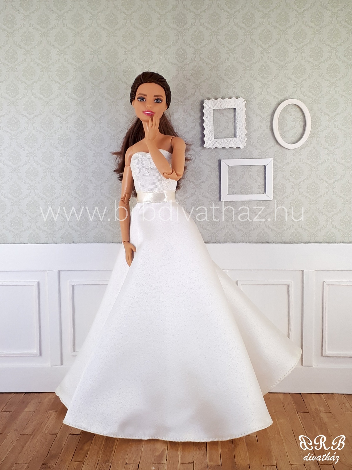 Barbie menyasszonyi ruha BRB divatház