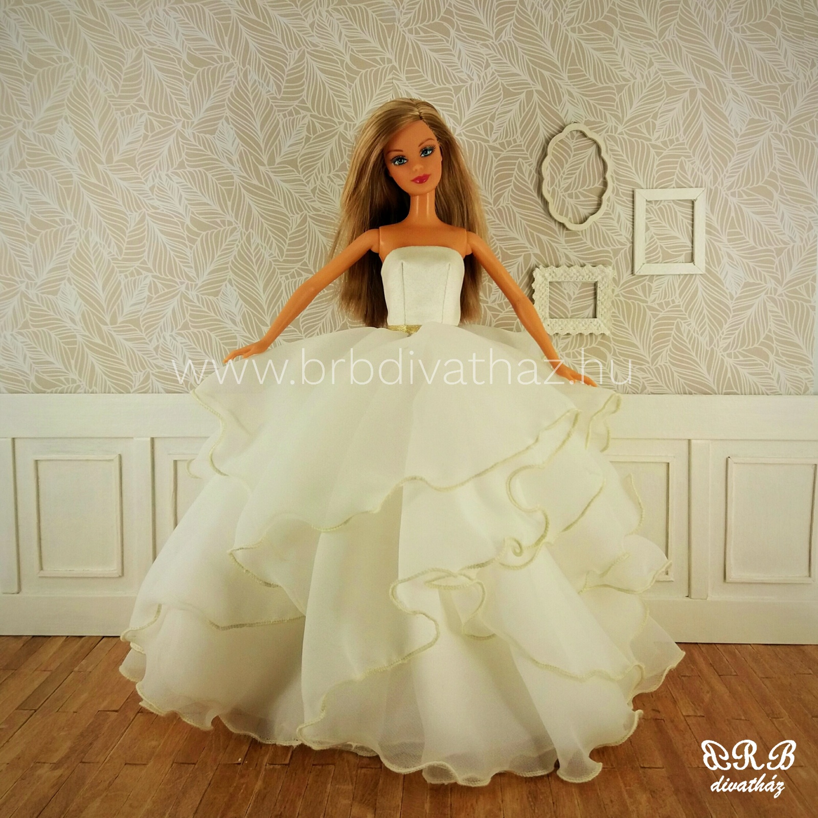 Barbie menyasszonyi ruha BRB divatház