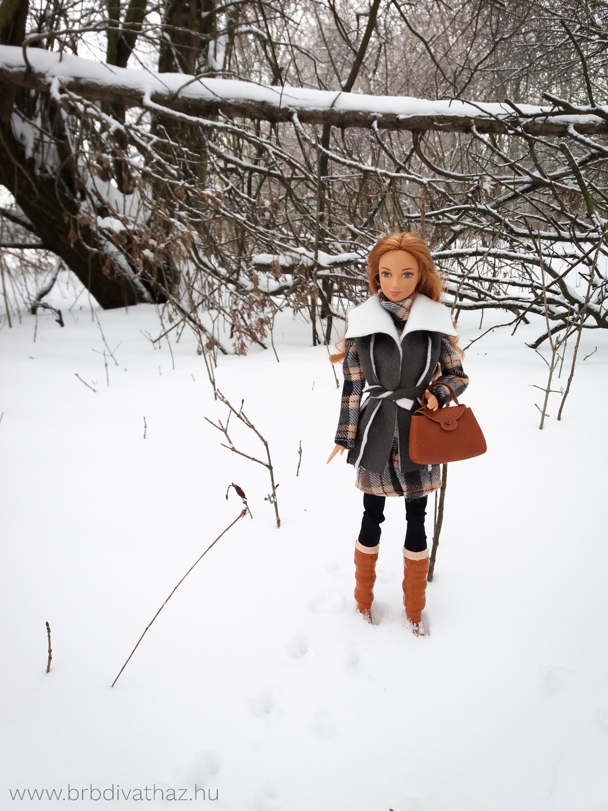 Fashionista Summer Barbie BRB divathaz